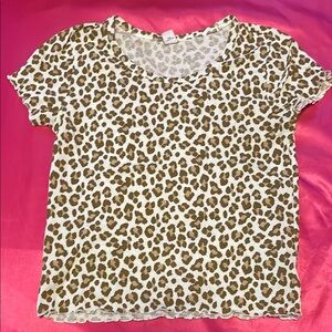 Leopard Print Short Sleeve Top